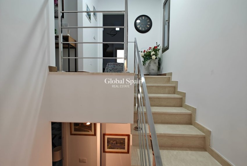 Resale - VILLA -
COX - Cox