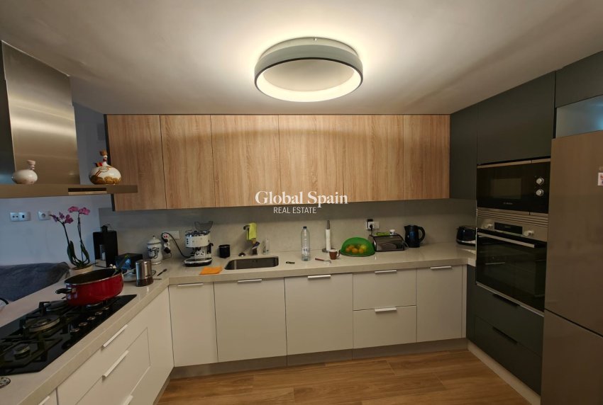 Resale - VILLA -
COX - Cox