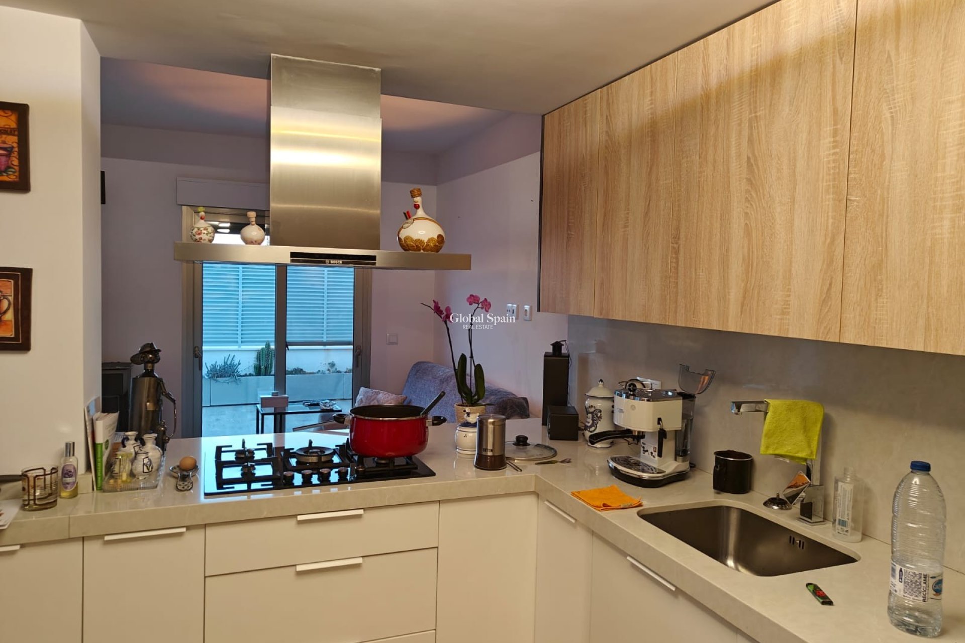 Resale - VILLA -
COX - Cox