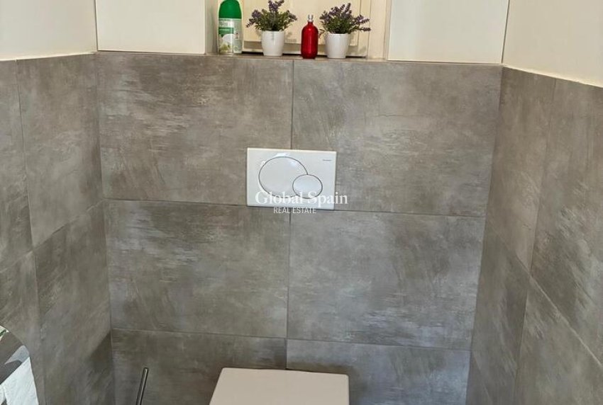 Resale - VILLA -
CREVILLENTE - Costa Blanca