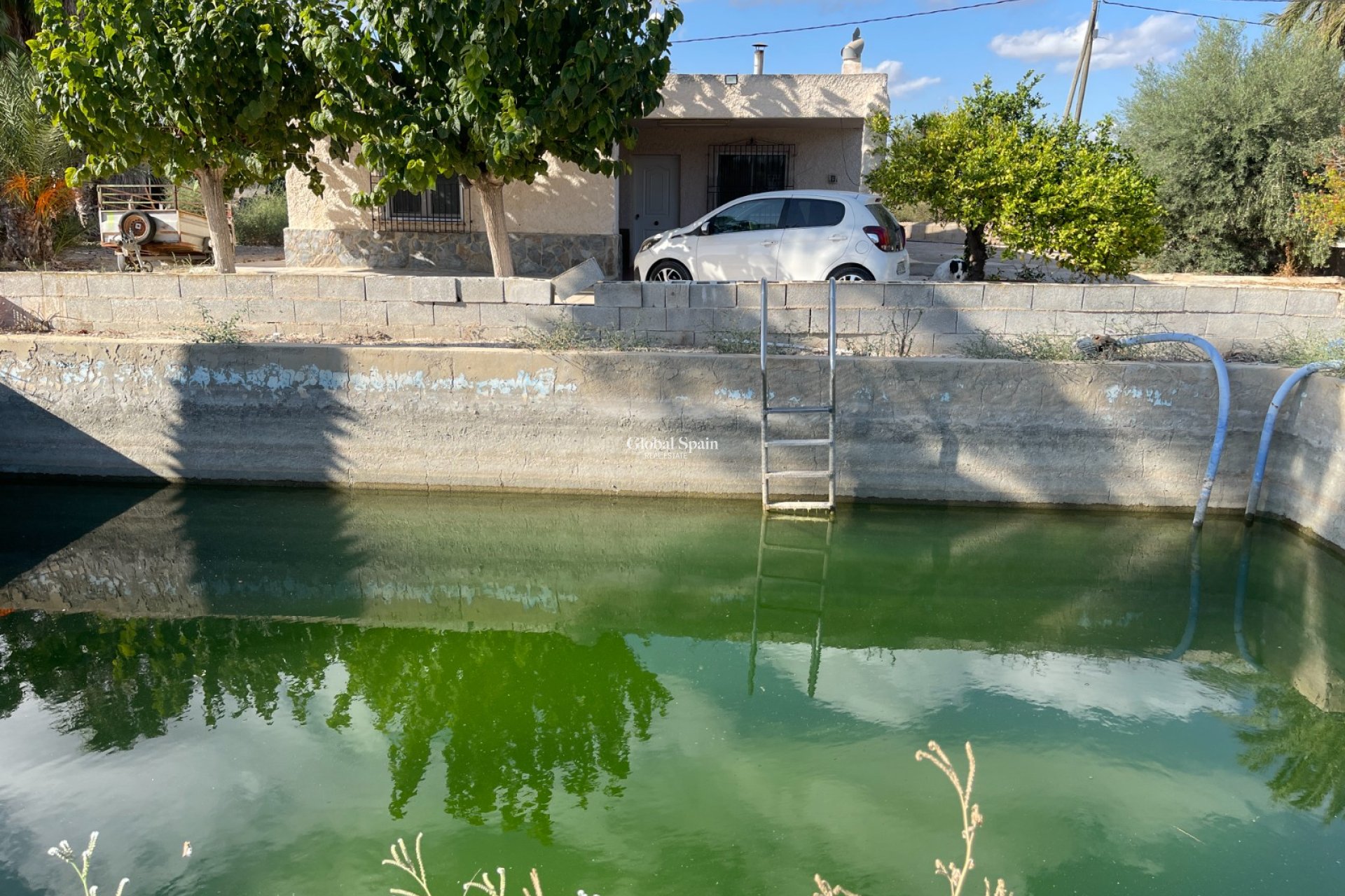 Resale - VILLA -
CREVILLENTE - Inland