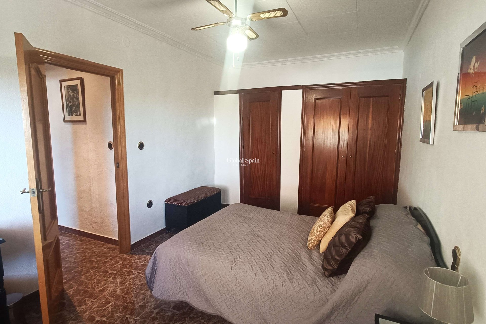 Resale - VILLA -
CREVILLENTE - Inland