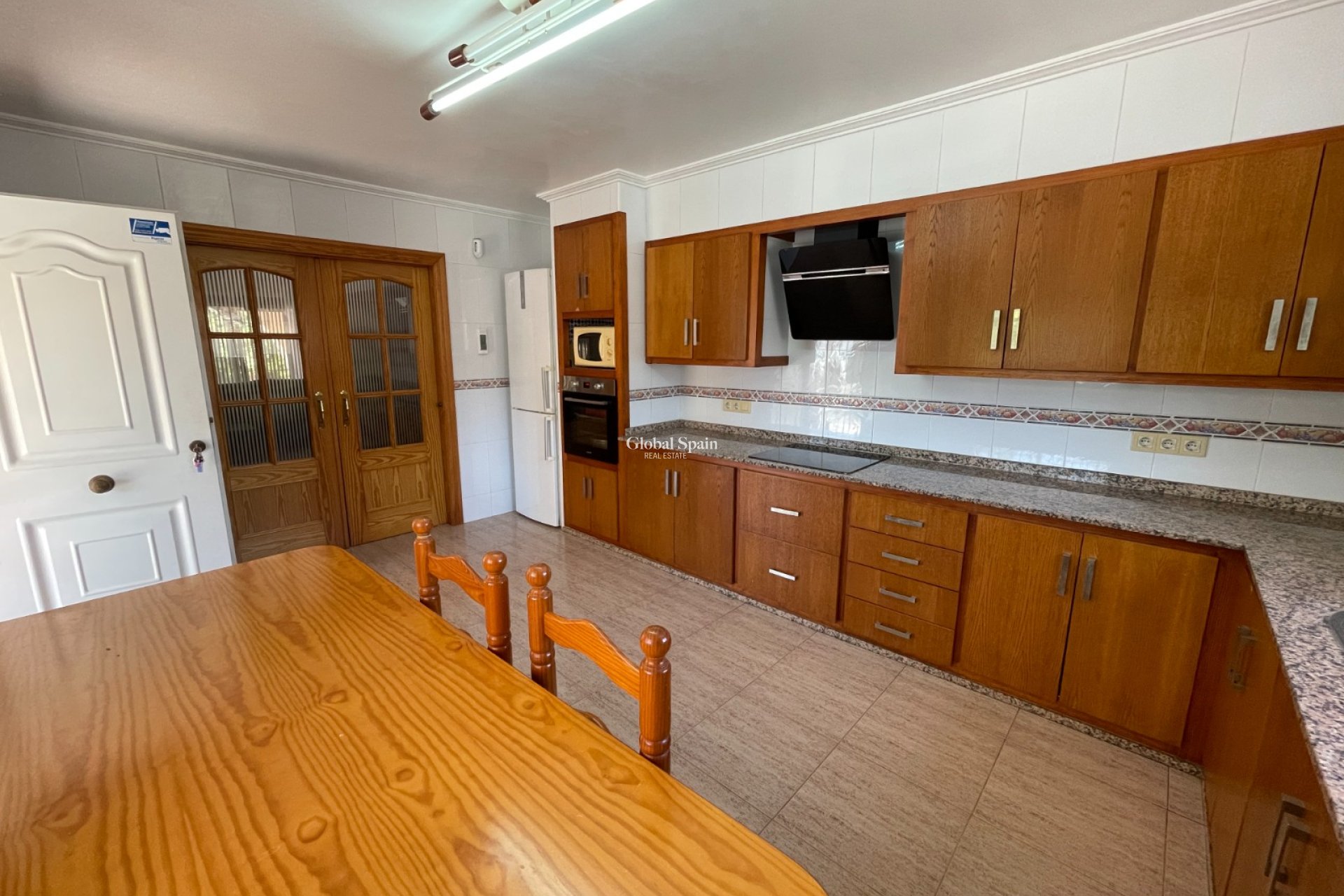 Resale - VILLA -
CREVILLENTE - Inland