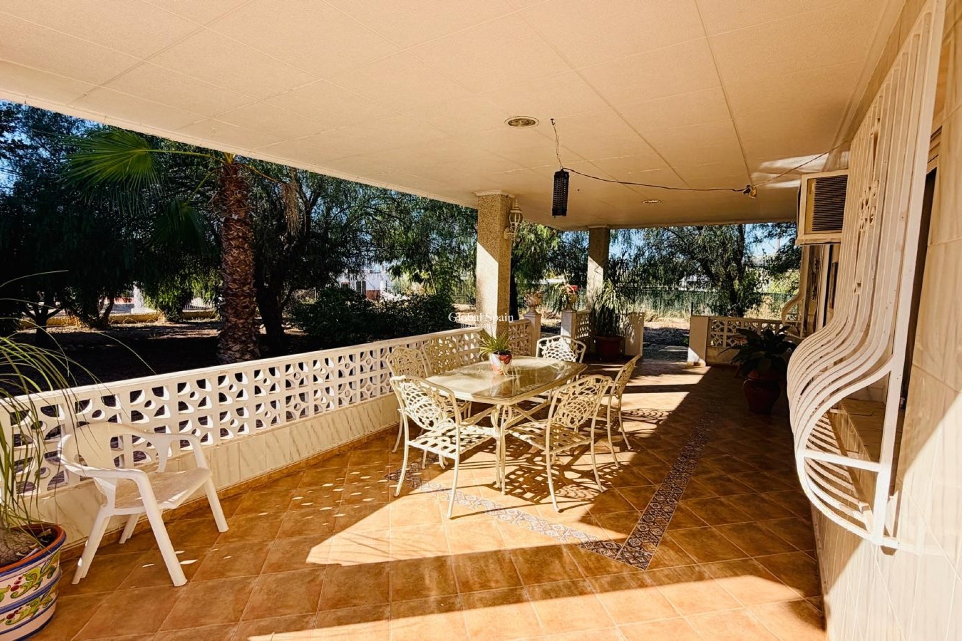 Resale - VILLA -
CREVILLENTE - Inland