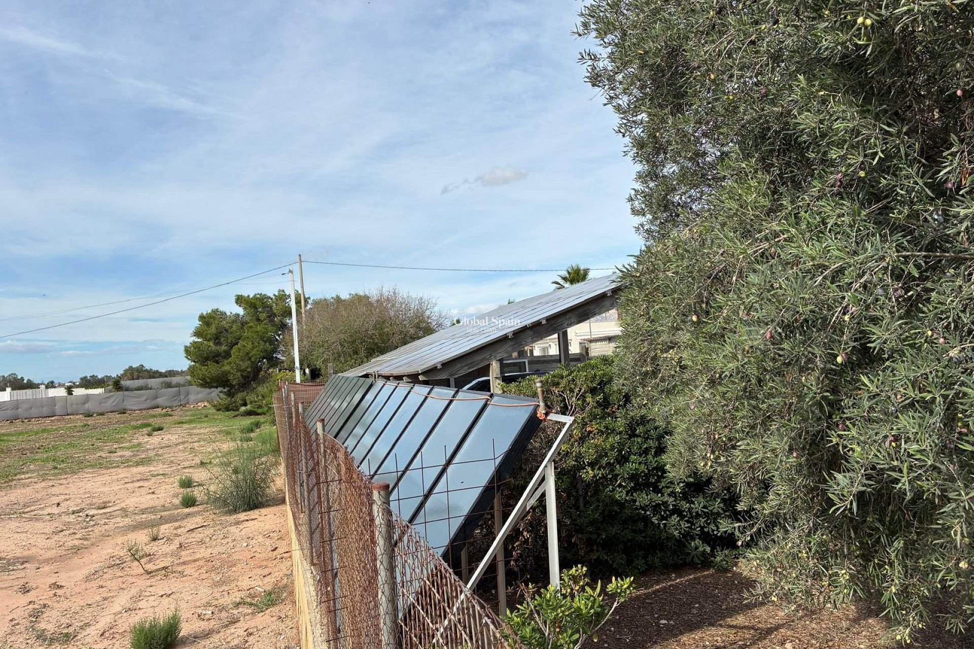 Resale - VILLA -
CREVILLENTE