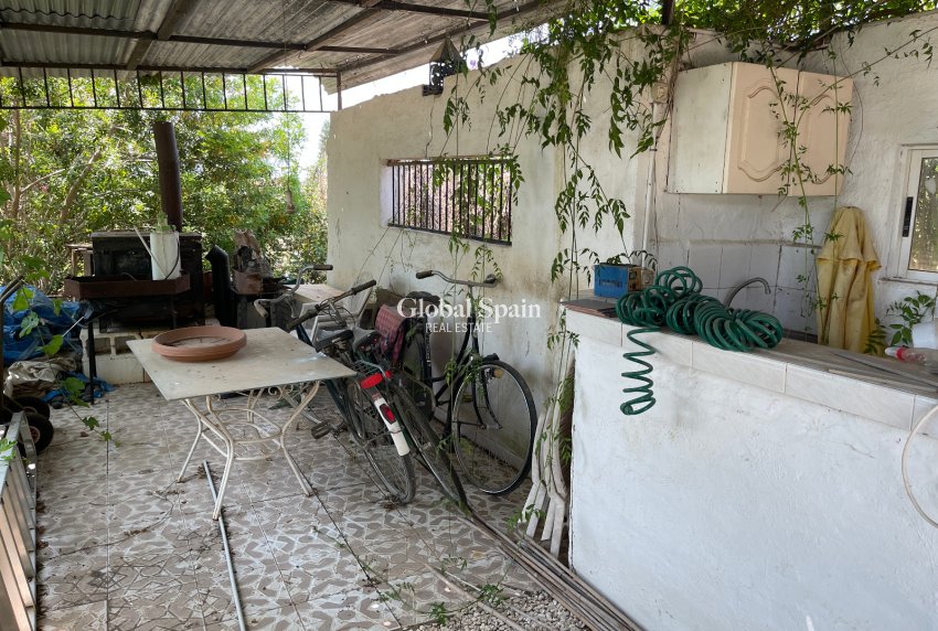 Resale - VILLA -
DAYA NUEVA - Costa Blanca