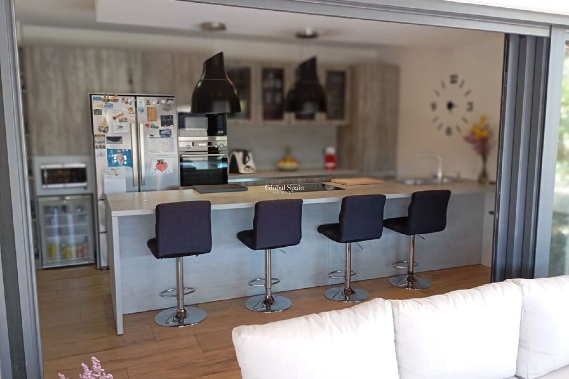 Resale - VILLA -
DAYA NUEVA - Costa Blanca