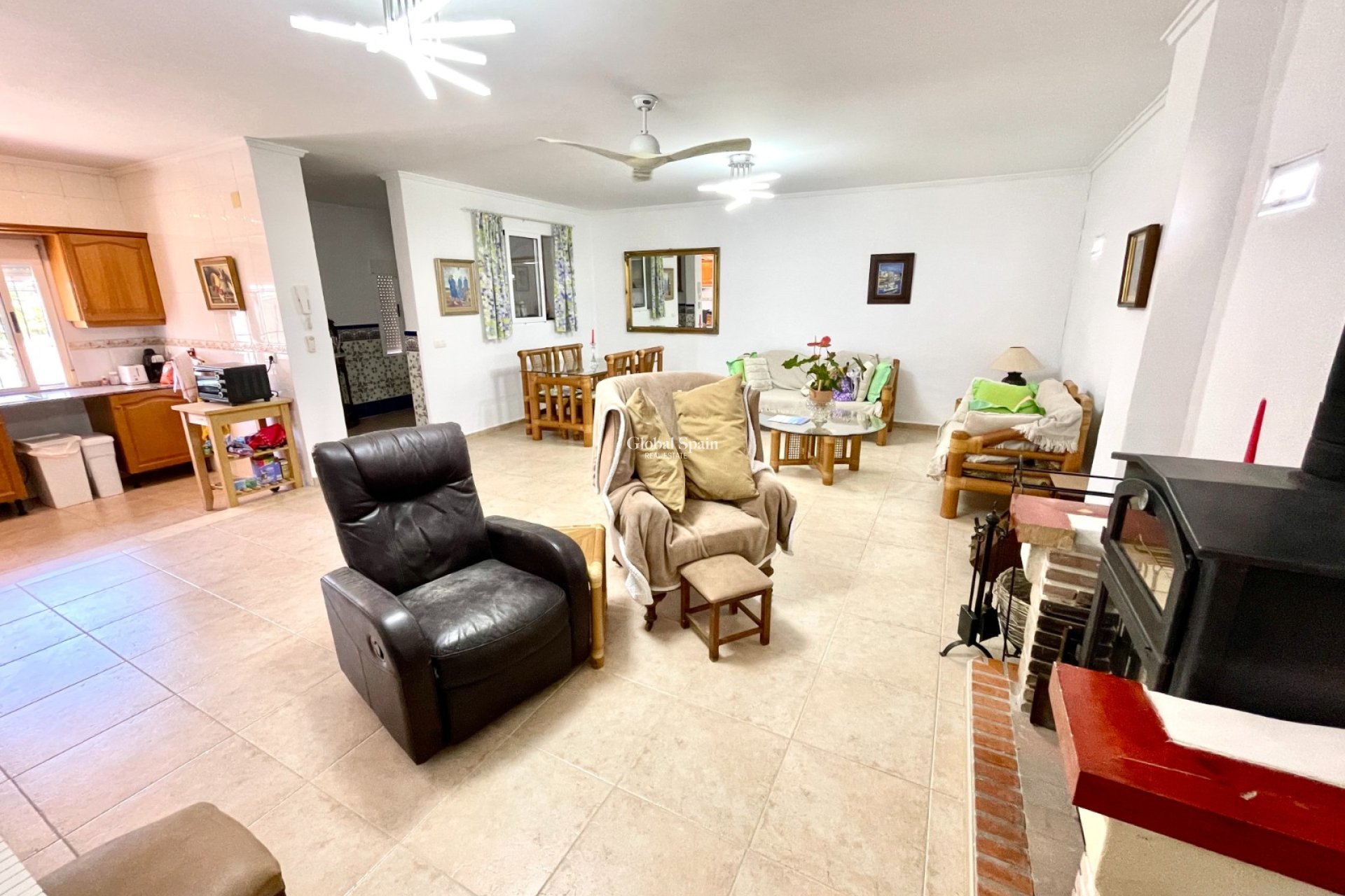 Resale - VILLA -
DAYA NUEVA - Costa Blanca