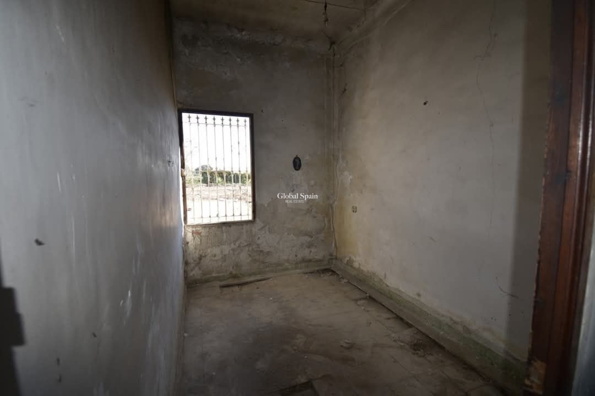 Resale - VILLA -
DAYA NUEVA