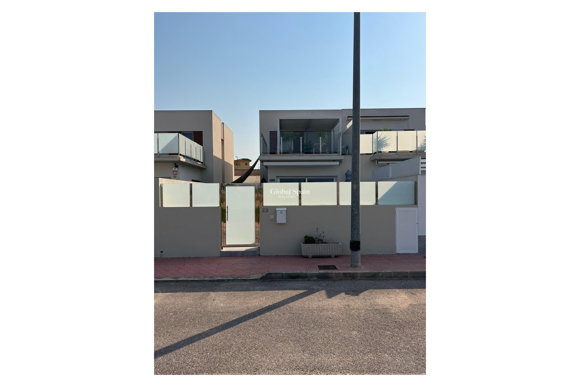 Resale - VILLA -
DAYA VIEJA - Costa Blanca