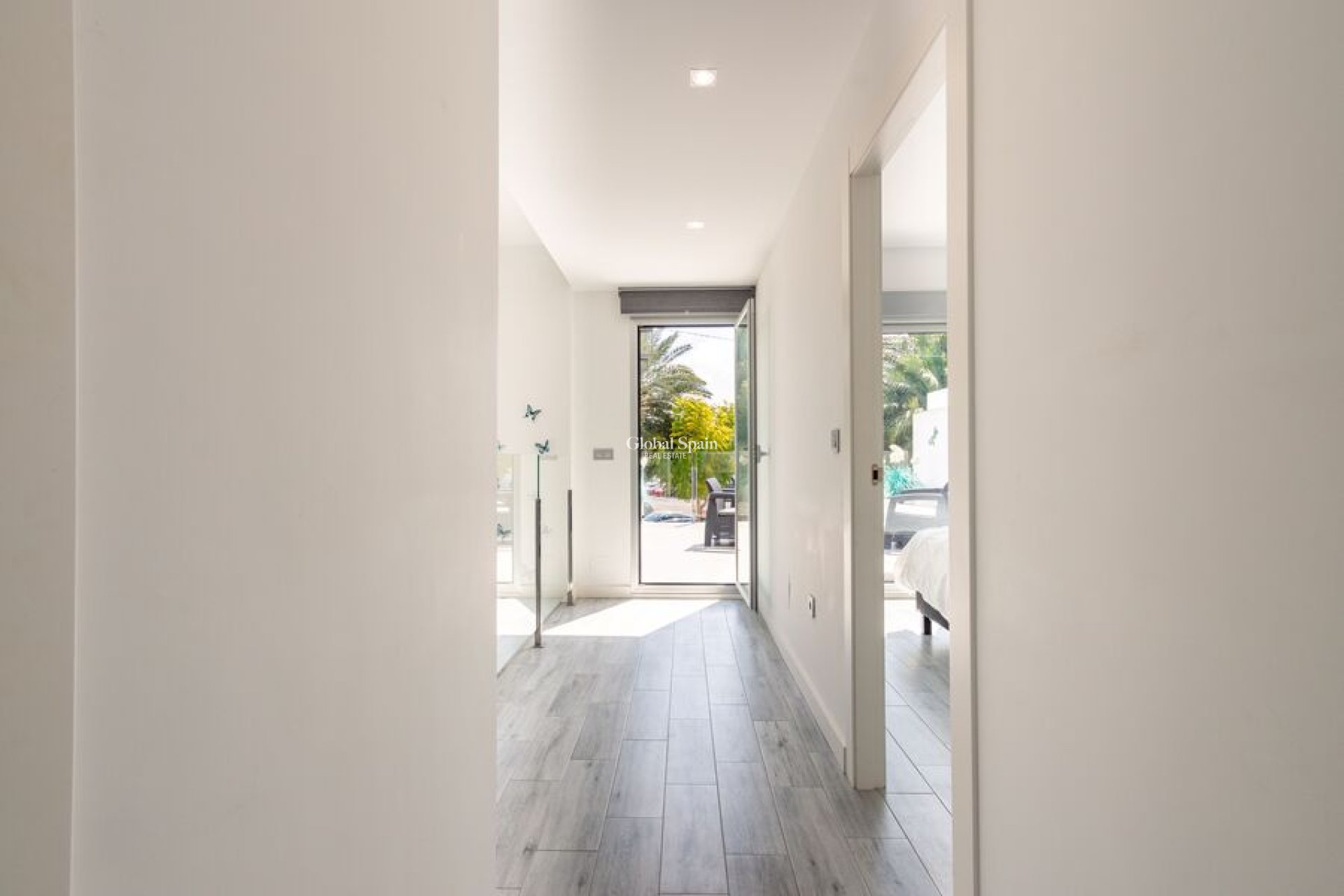 Resale - VILLA -
DAYA VIEJA - Costa Blanca