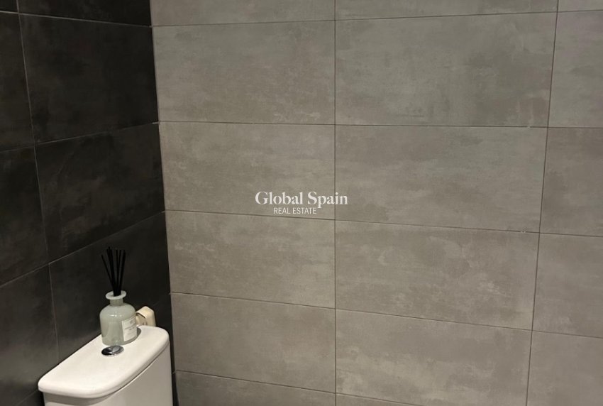 Resale - VILLA -
DAYA VIEJA - Costa Blanca