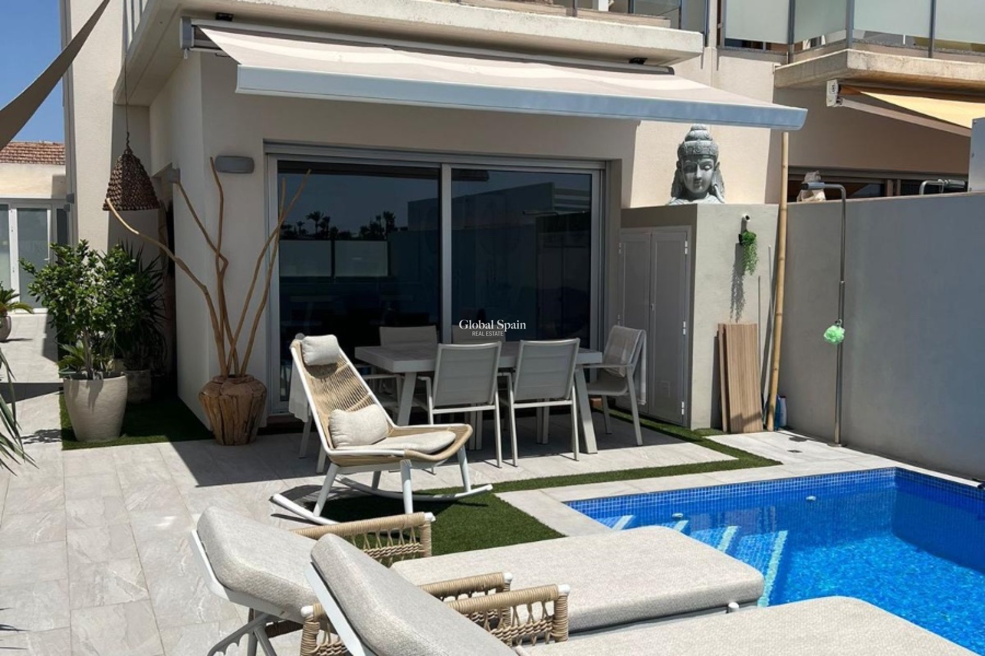 Resale - VILLA -
DAYA VIEJA - Costa Blanca