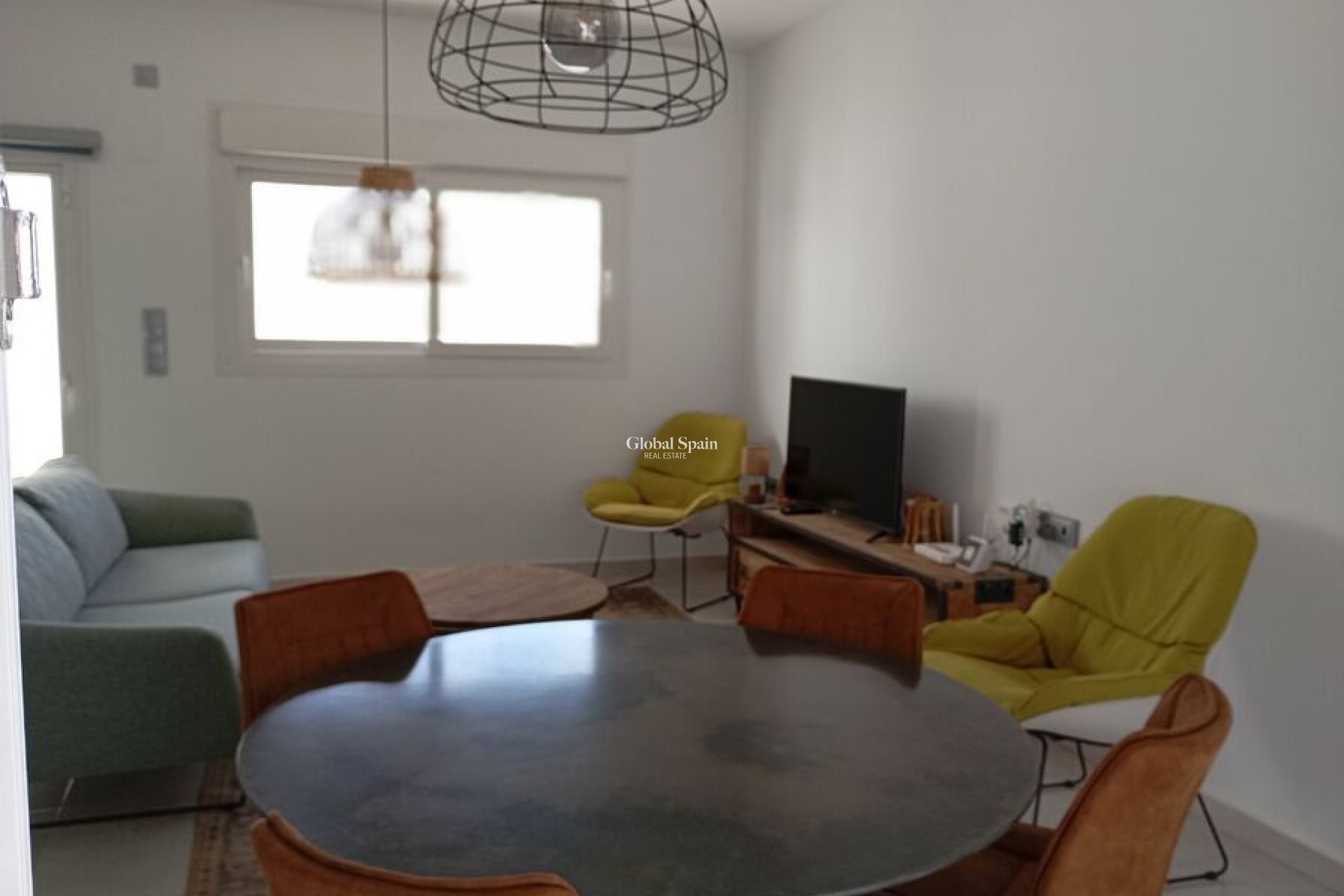 Resale - VILLA -
DAYA VIEJA - Costa Blanca