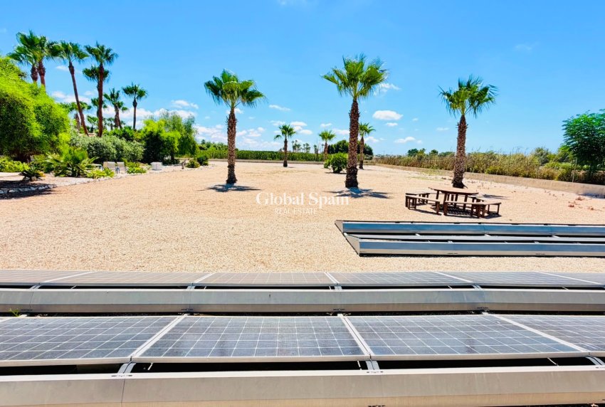 Resale - VILLA -
DAYA VIEJA - Costa Blanca