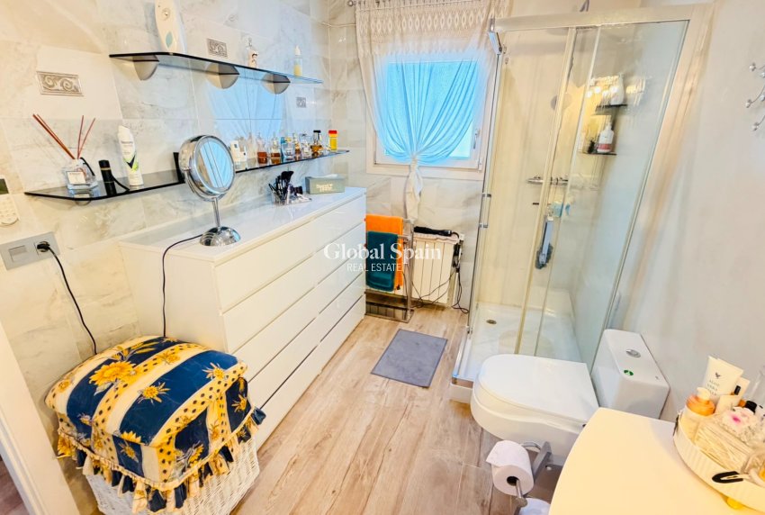 Resale - VILLA -
DAYA VIEJA - Costa Blanca