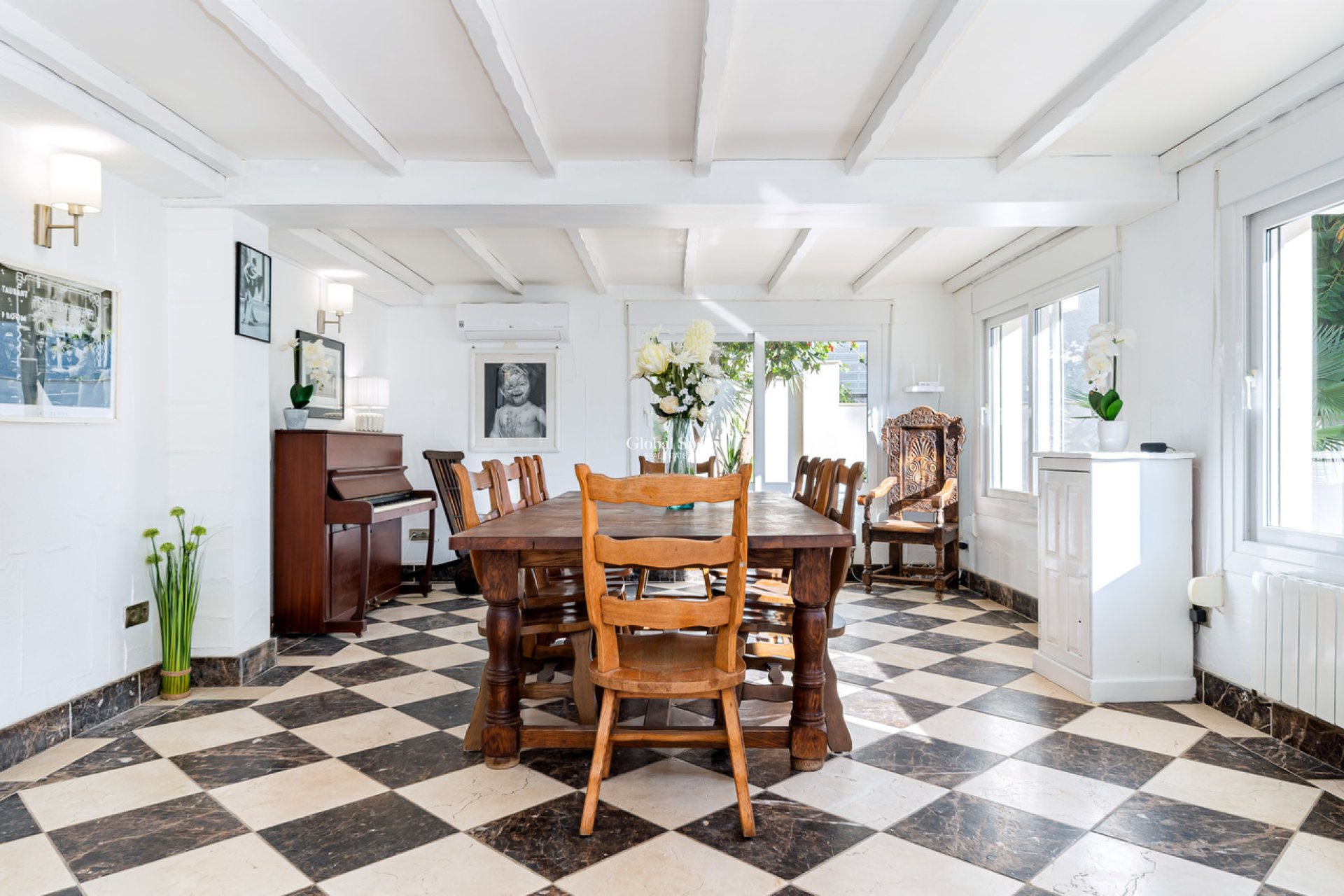 Resale - VILLA -
DEHESA DE CAMPOAMOR - Costa Blanca