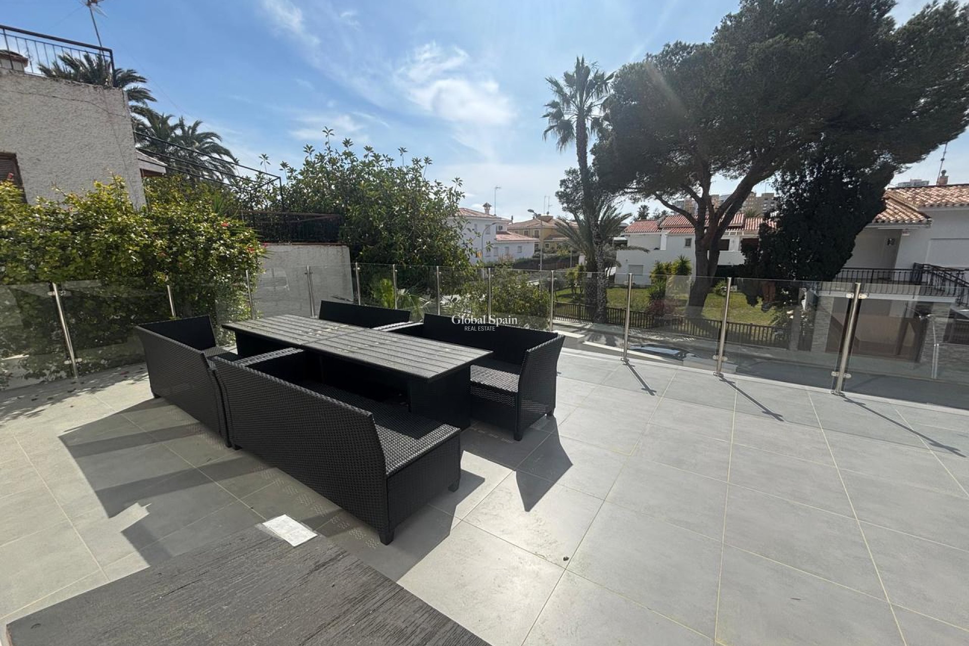 Resale - VILLA -
DEHESA DE CAMPOAMOR - Costa Blanca