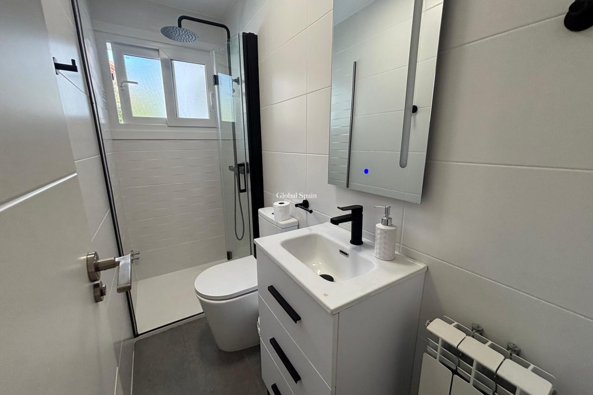 Resale - VILLA -
DEHESA DE CAMPOAMOR - Costa Blanca