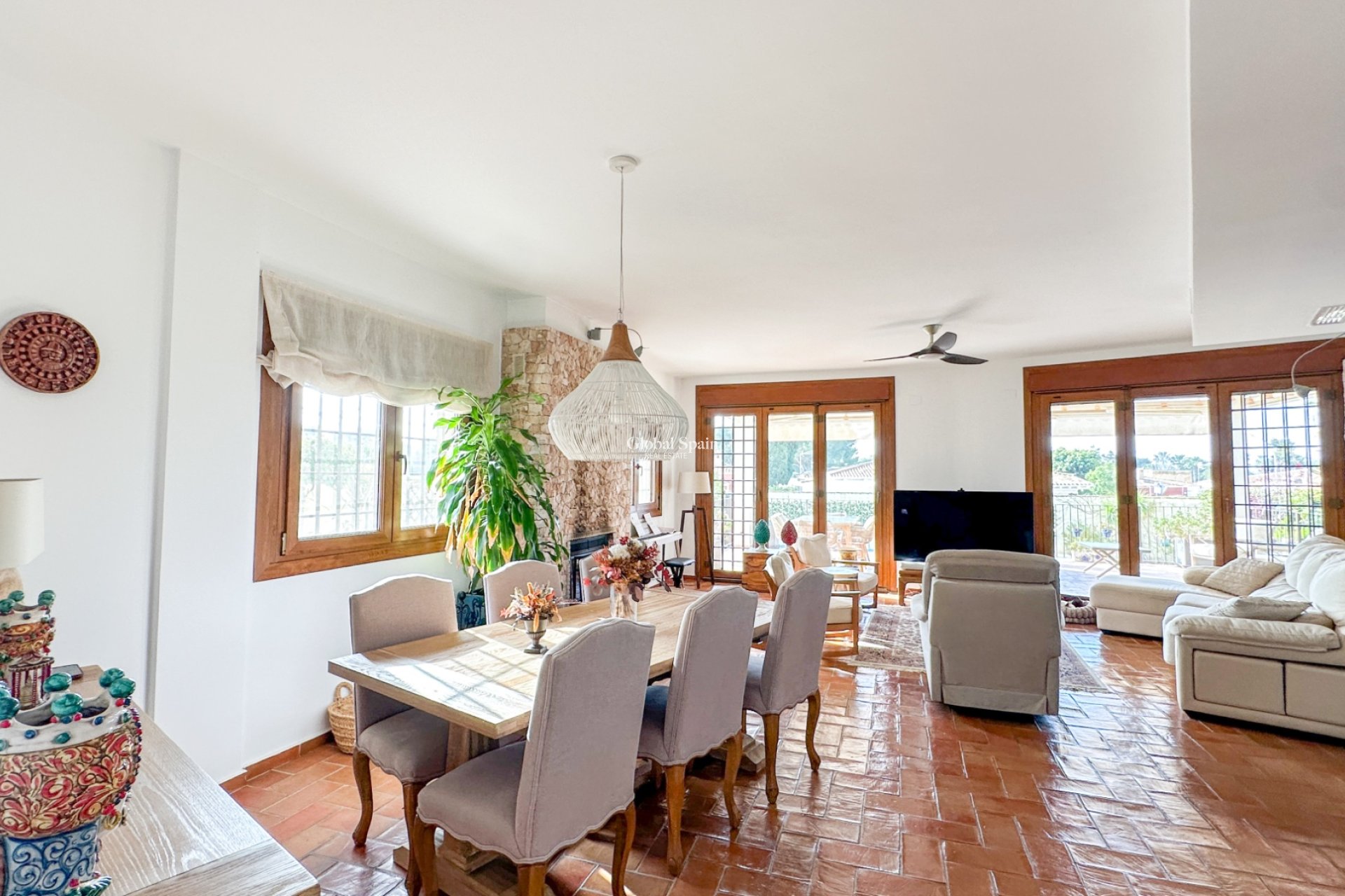 Resale - VILLA -
DEHESA DE CAMPOAMOR - Costa Blanca