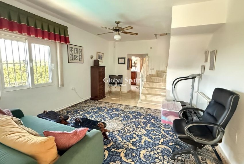 Resale - VILLA -
DEHESA DE CAMPOAMOR - Costa Blanca