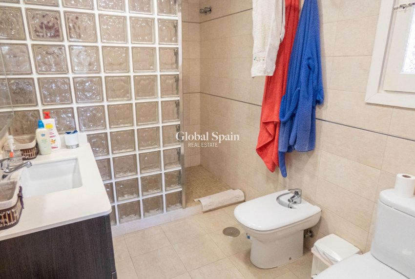 Resale - VILLA -
DEHESA DE CAMPOAMOR