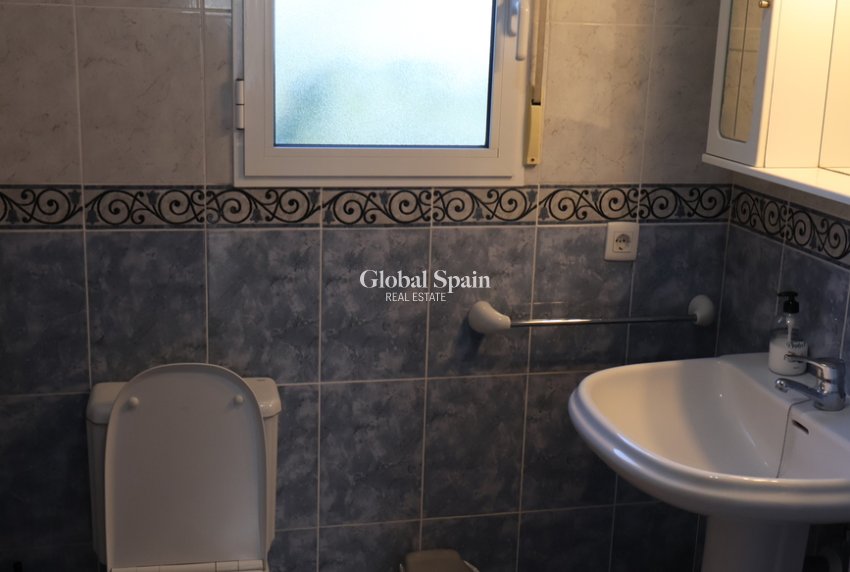 Resale - VILLA -
DENIA - Inland