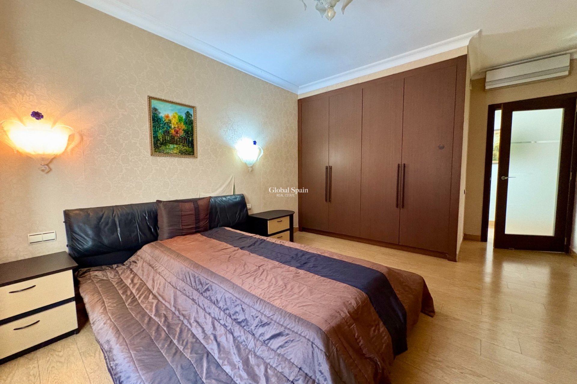 Resale - VILLA -
DENIA - Las Rotas - Les Rotes