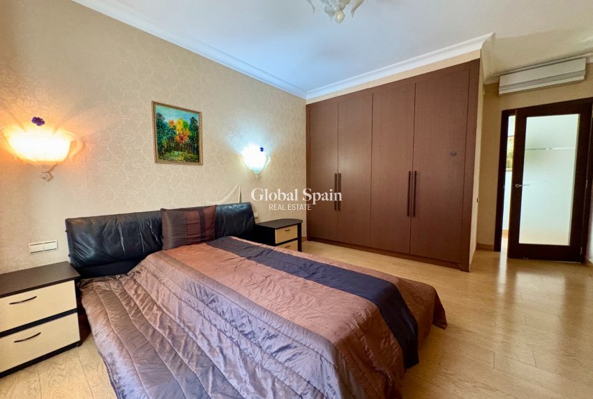 Resale - Villa -
DENIA - Las Rotas - Les Rotes