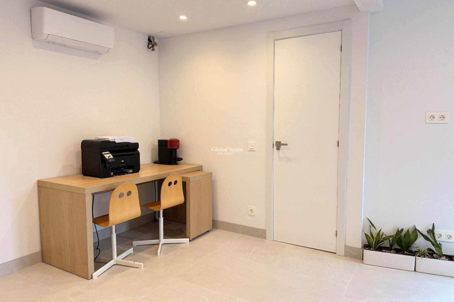 Resale - VILLA -
DENIA - Les Marines - Las Marinas