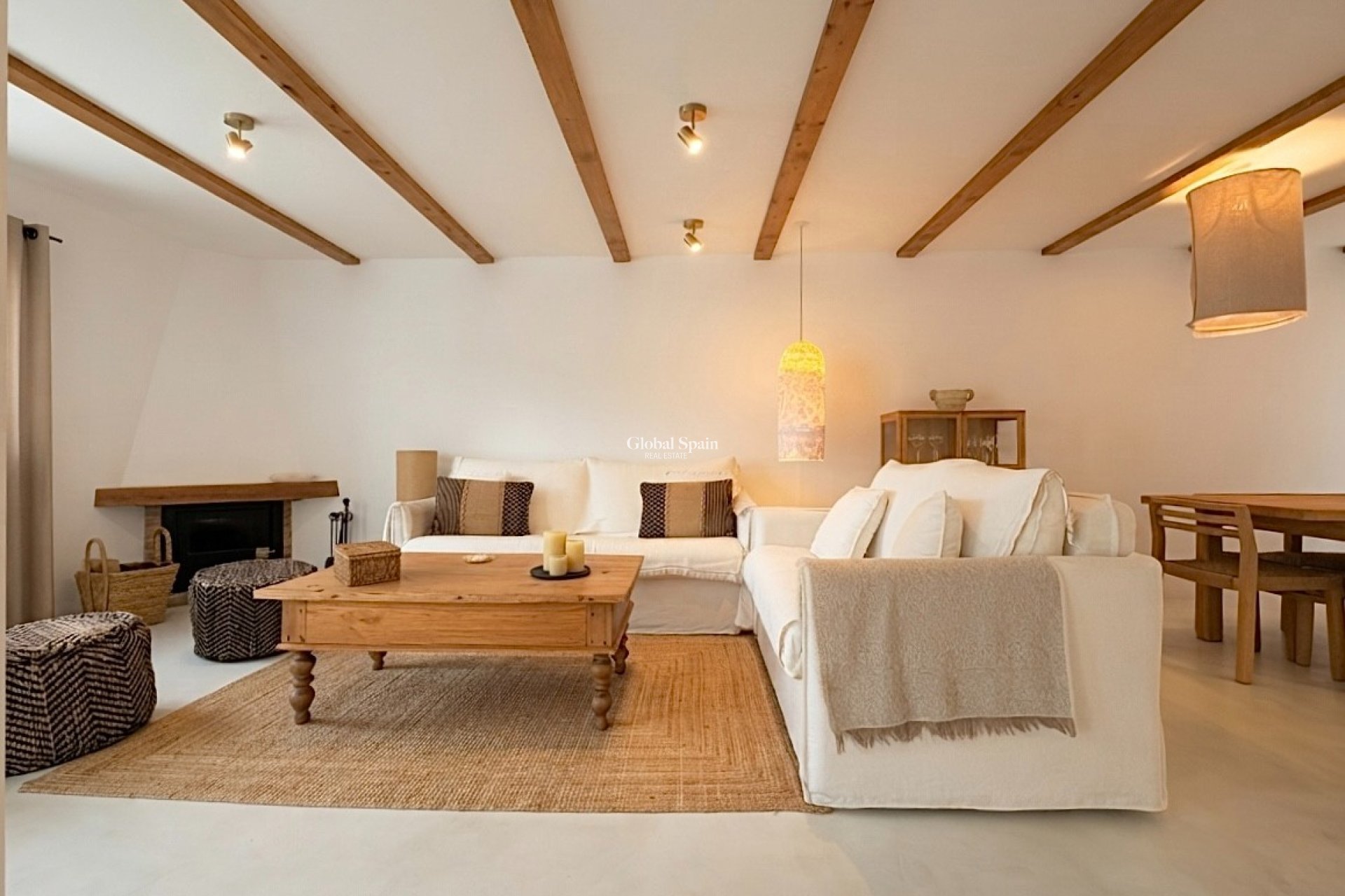 Resale - VILLA -
DENIA - Les Marines - Las Marinas