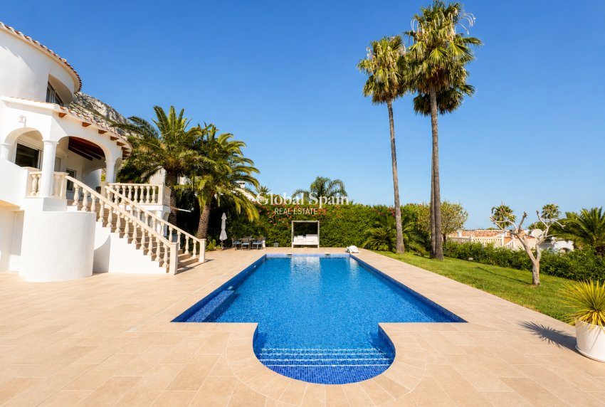 Resale - VILLA -
DENIA - Montgó