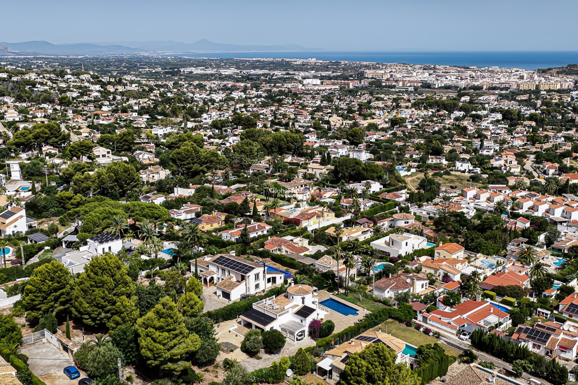 Resale - VILLA -
DENIA - Montgó