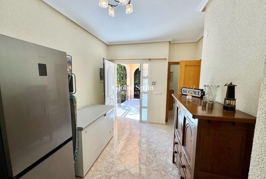 Resale - VILLA -
DOLORES - Cmno. Escorredor