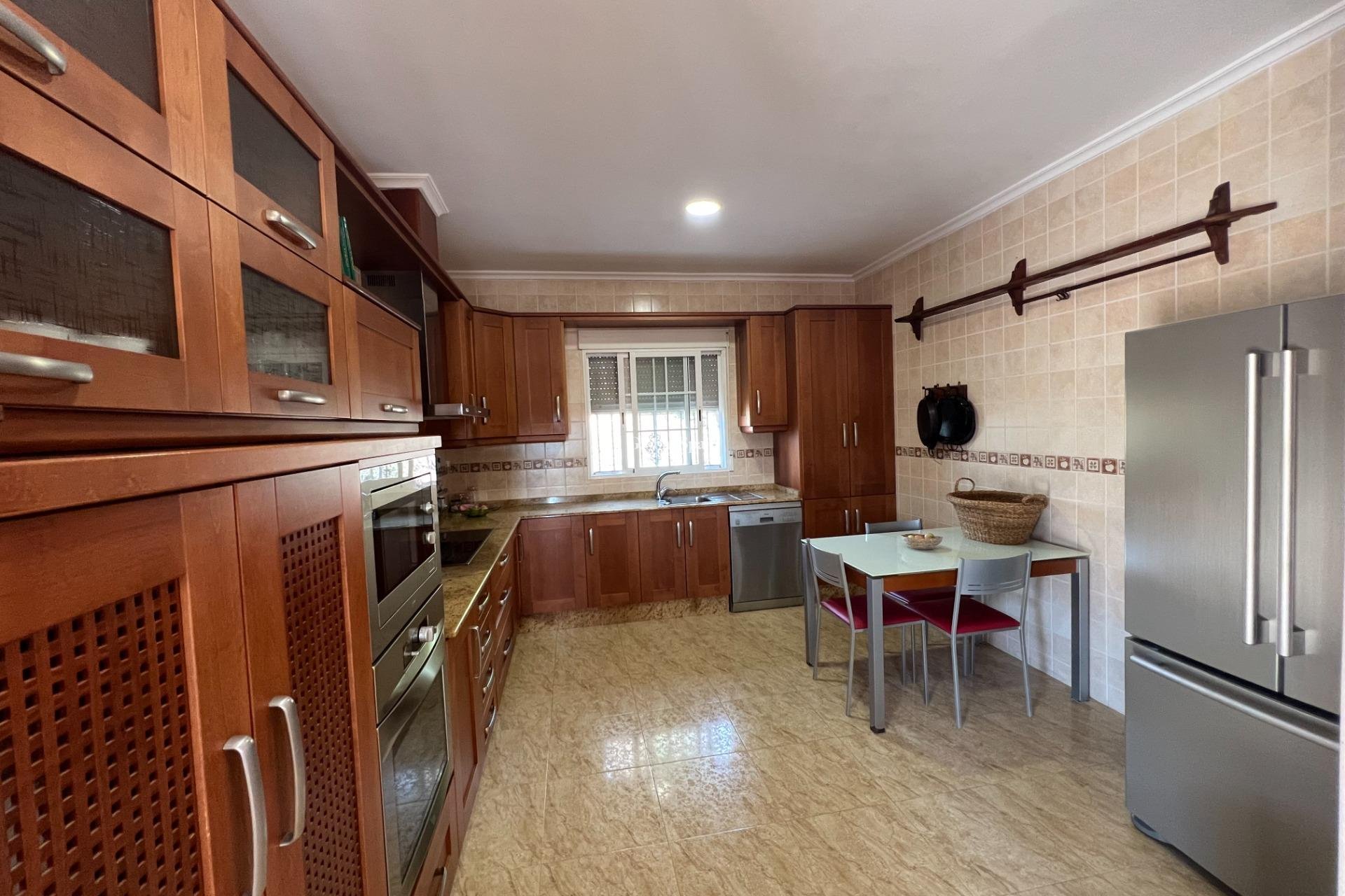 Resale - VILLA -
DOLORES - Cmno. Escorredor