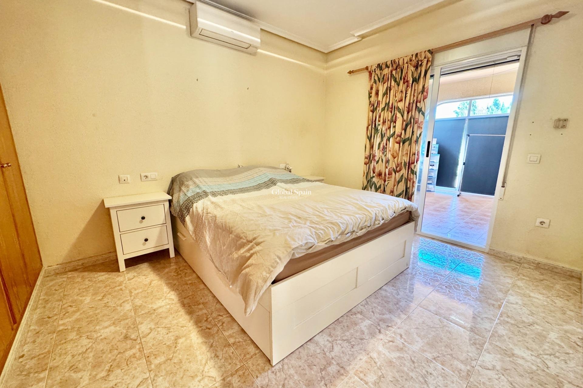 Resale - VILLA -
DOLORES - Cmno. Escorredor