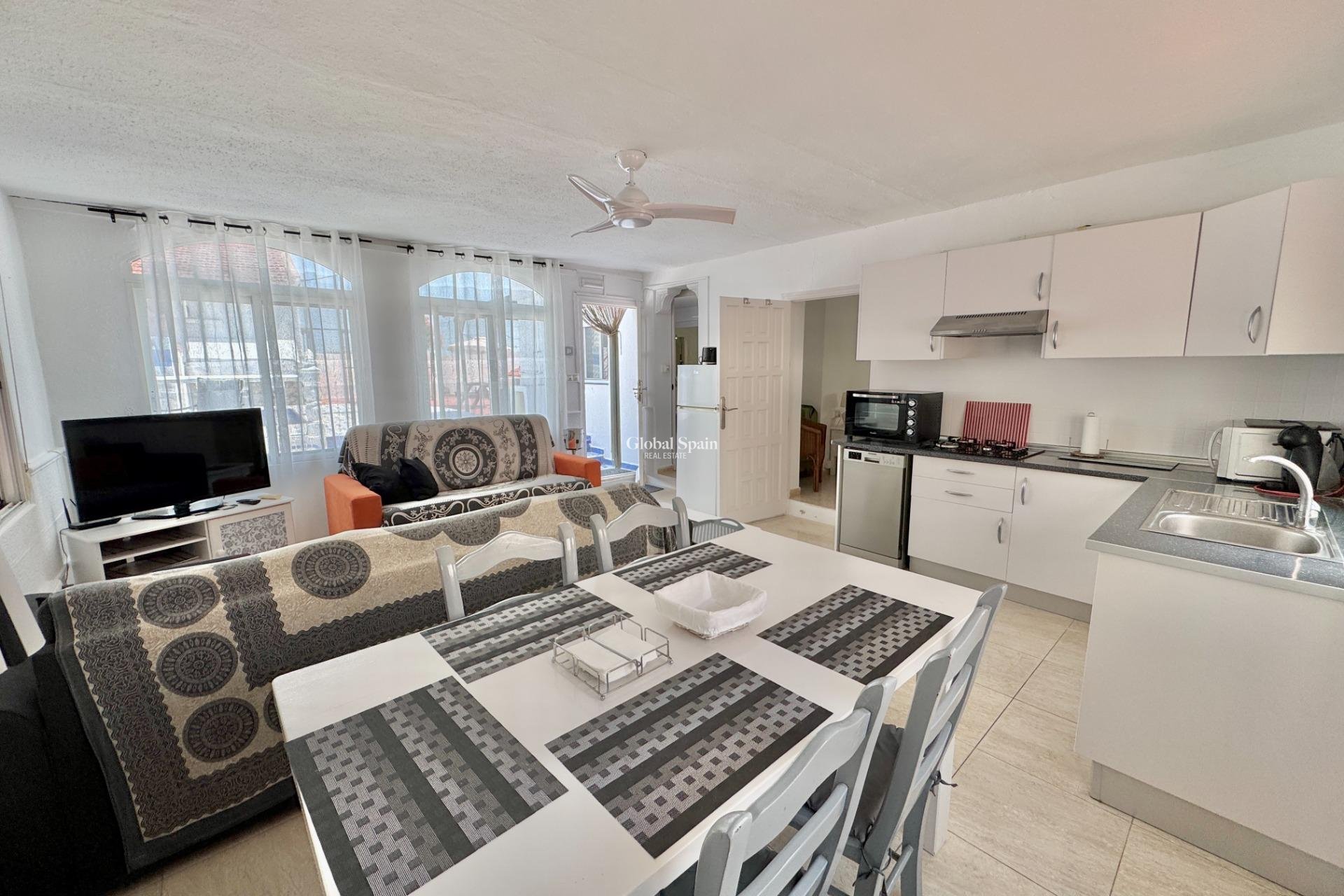 Resale - VILLA -
DOLORES - Comunidad Valenciana