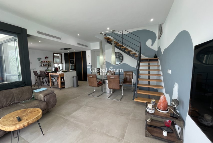 Resale - VILLA -
DOLORES - Costa Blanca