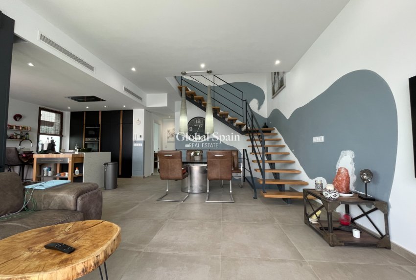 Resale - VILLA -
DOLORES - Costa Blanca