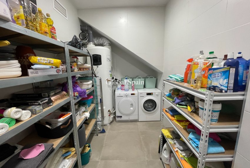 Resale - VILLA -
DOLORES - Costa Blanca