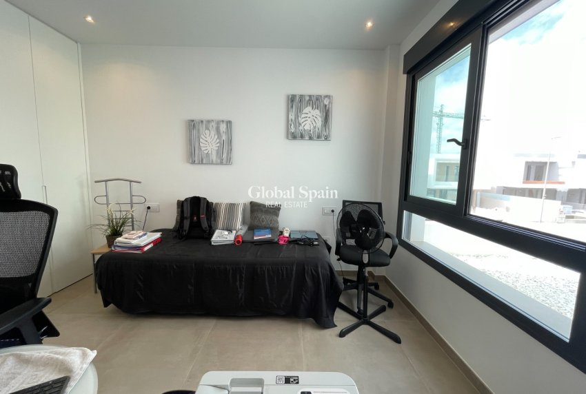 Resale - VILLA -
DOLORES - Costa Blanca