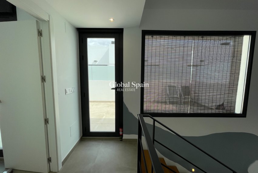 Resale - VILLA -
DOLORES - Costa Blanca