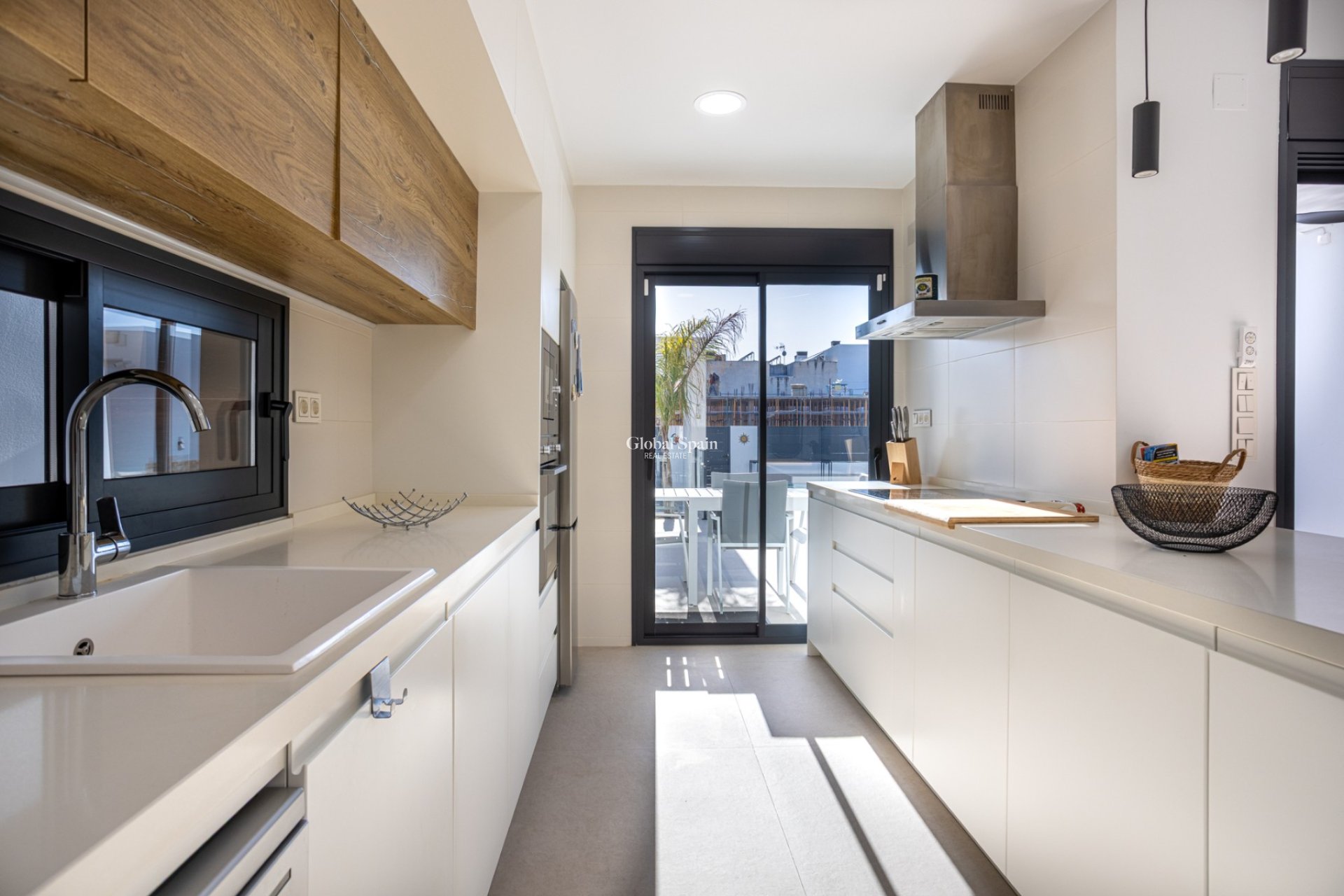 Resale - VILLA -
DOLORES - Costa Blanca