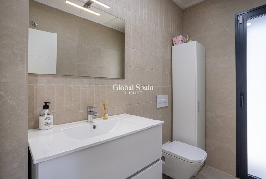 Resale - VILLA -
DOLORES - Costa Blanca