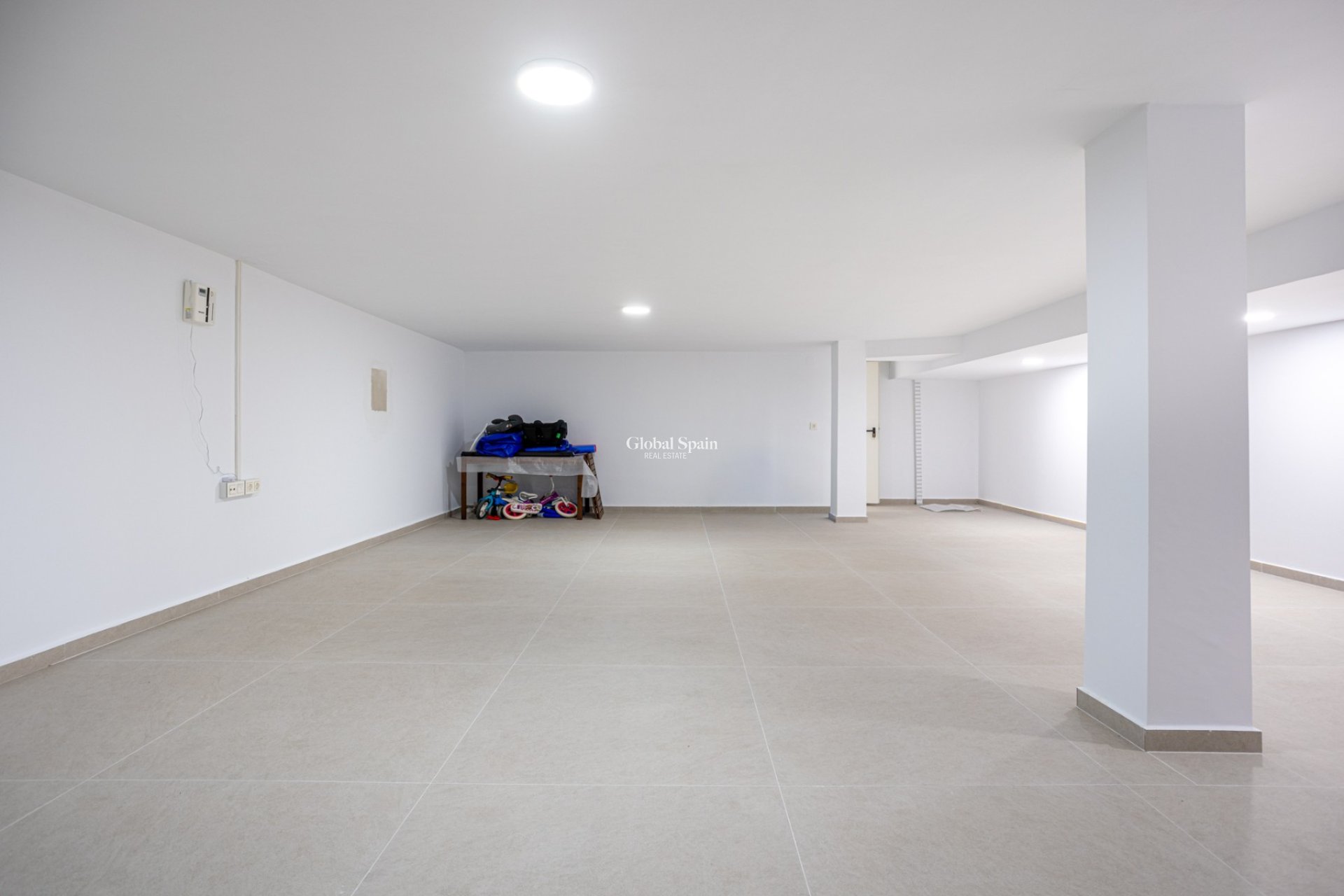 Resale - VILLA -
DOLORES - Costa Blanca