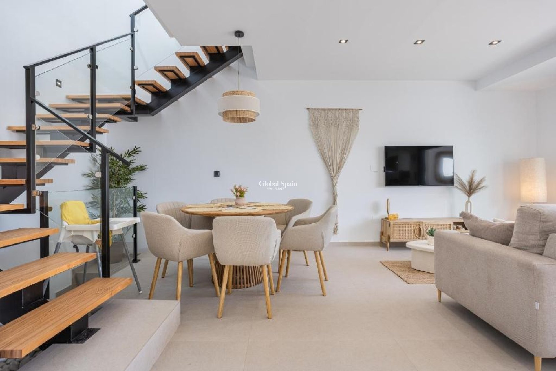 Resale - VILLA -
DOLORES - Costa Blanca