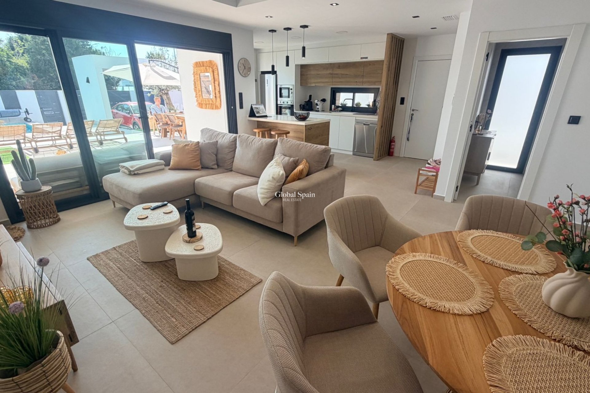 Resale - VILLA -
DOLORES - Costa Blanca