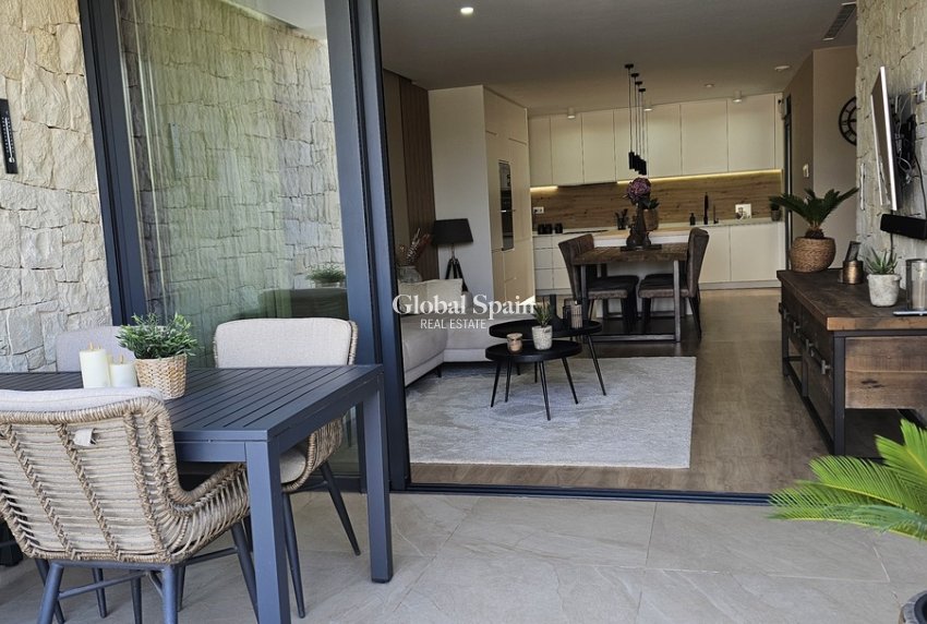 Resale - VILLA -
DOLORES - Sector 4