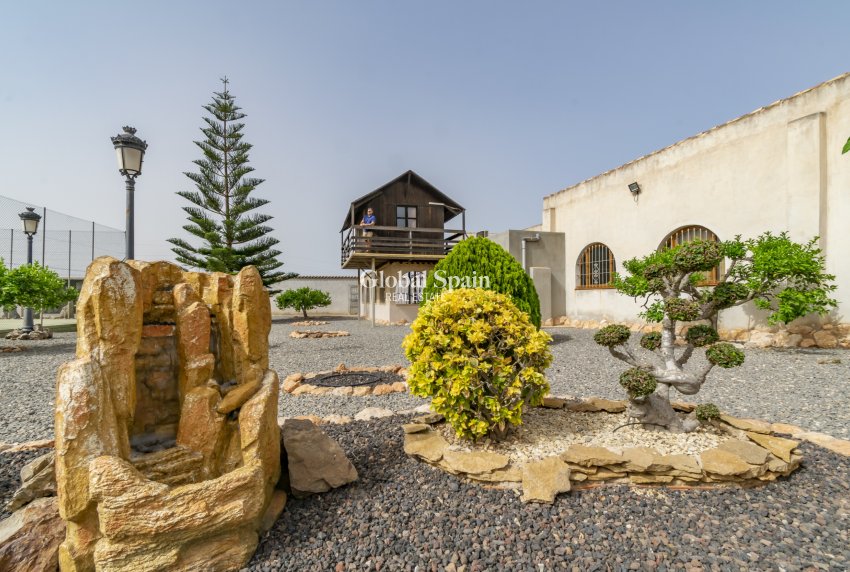 Resale - VILLA -
EL BEAL - Inland