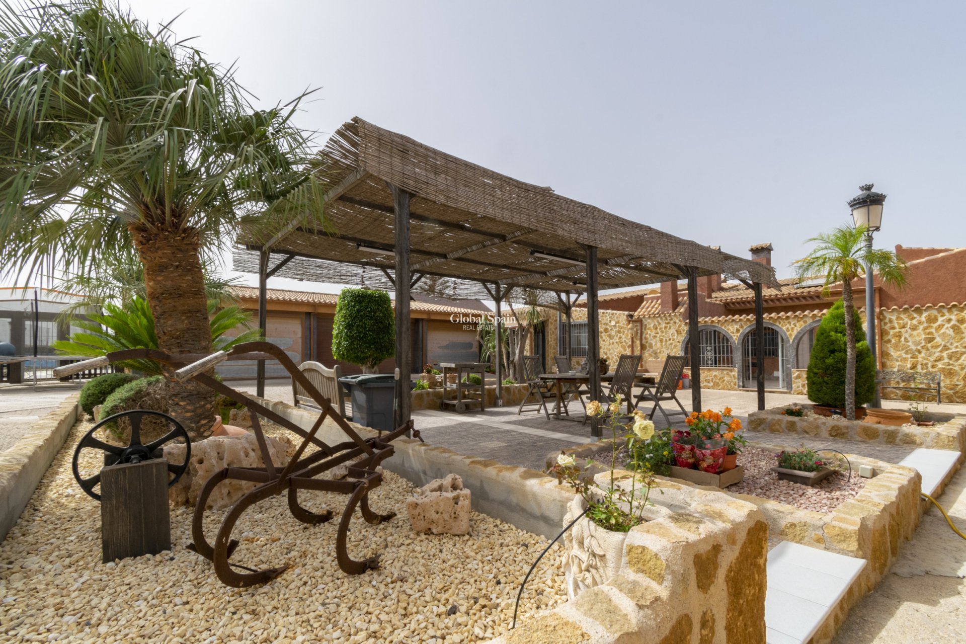 Resale - VILLA -
EL BEAL - Inland